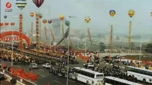 三晉第一街｜迎澤大橋：金色巨龍